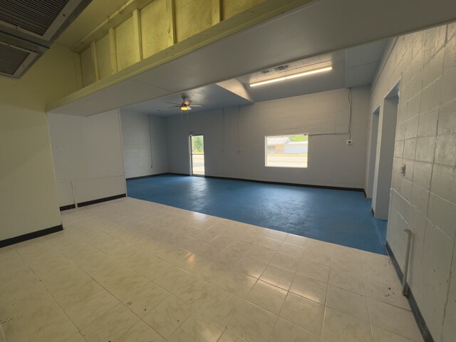 More Photos Of 3851 Harrington st, Oak Park Freestanding For Sale