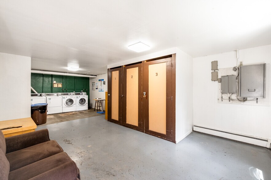 More Photos Of 2575 E Uintah St, Colorado Springs Apartments For Sale