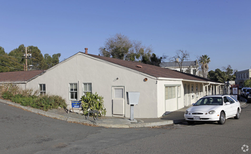 Primary Photo Of 949 Grant St, Benicia Office For Lease