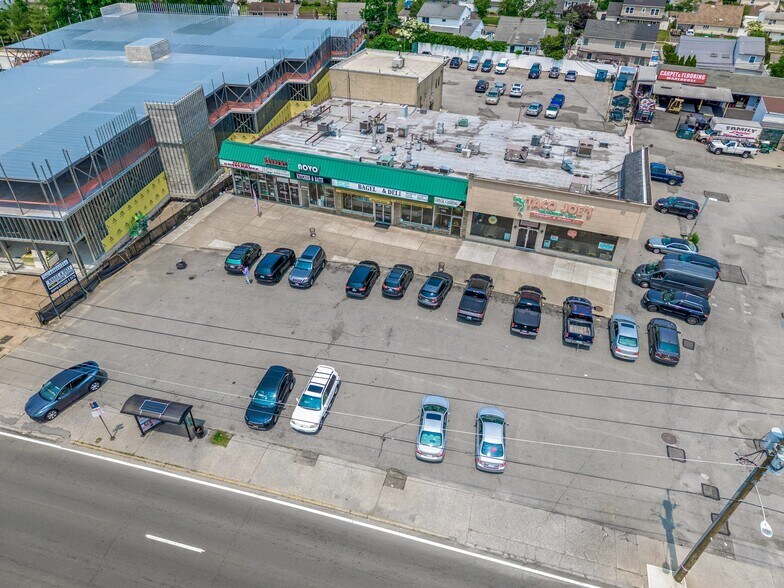 Primary Photo Of 3259-3275 Hempstead Tpke, Levittown Unknown For Lease