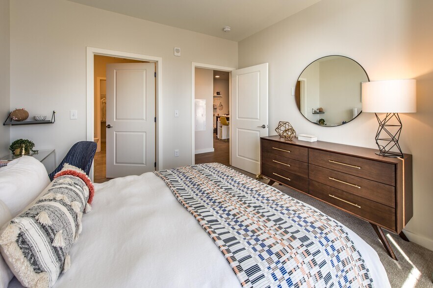 More Photos Of 190 Pleasant St, Malden Apartments For Lease