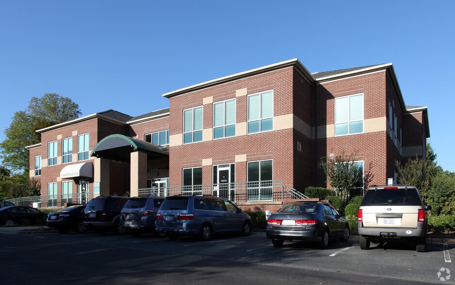 More Photos Of 200 Timberhill Pl, Chapel Hill Medical For Sale