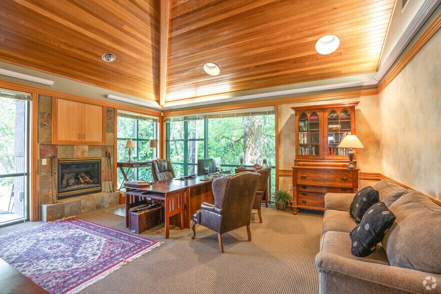 More Photos Of , Salem Office For Sale