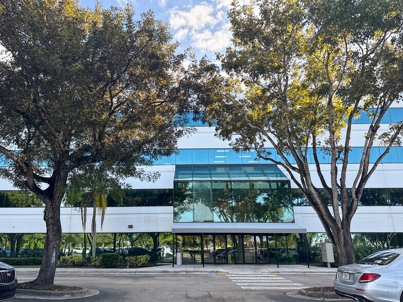 More Photos Of 2001 NW 107th Ave, Miami Coworking Space