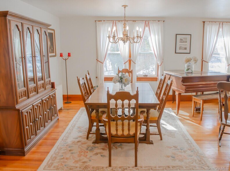 More Photos Of 8874 US Route 9W, Athens Office Residential For Sale