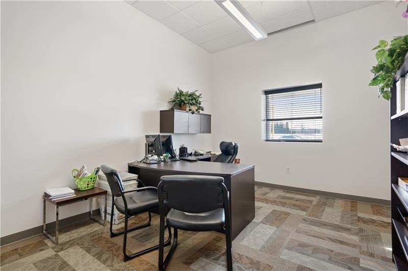 More Photos Of 7025 Clairton Rd, West Mifflin Flex For Lease