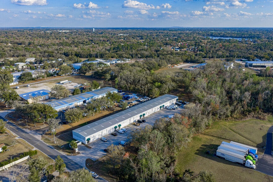 More Photos Of 2711 Airport Rd, Plant City Industrial For Sale