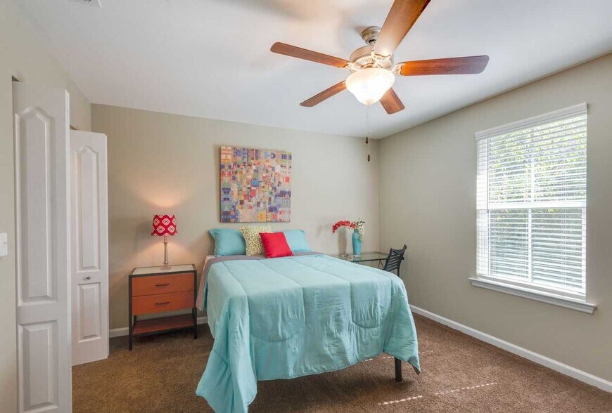 More Photos Of 2021 Tyson Green Ave, Tallahassee Apartments For Sale