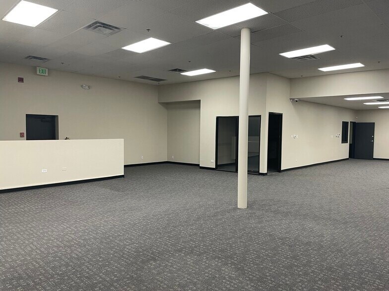 More Photos Of 133 S 27th Ave, Brighton Showroom For Lease