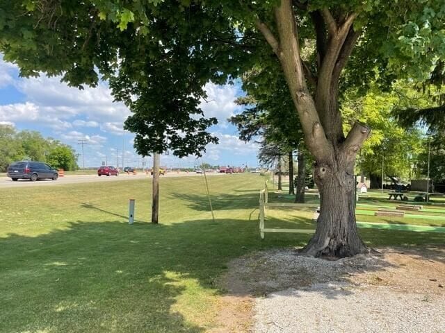 More Photos Of 4209 Green Bay Rd, Kenosha Golf Course Driving Range For Sale