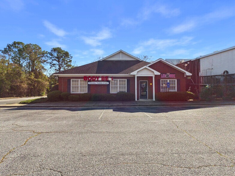More Photos Of 2536 Weems Rd, Weems Office For Lease