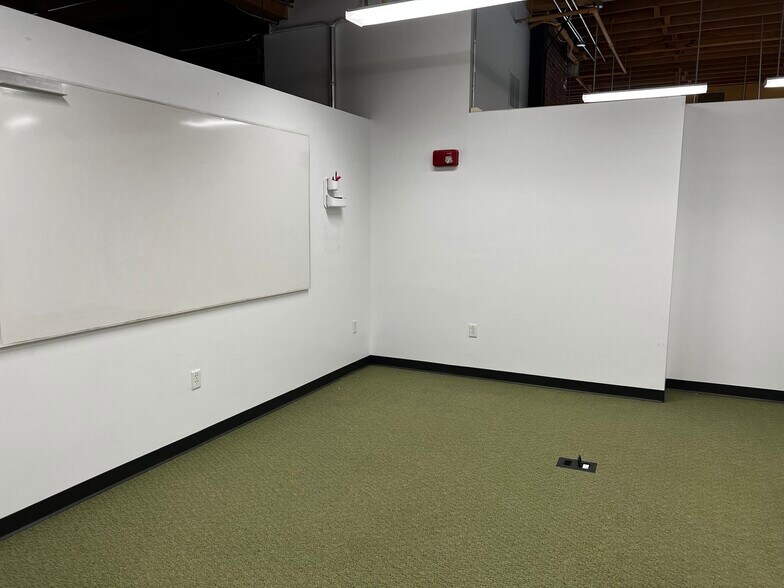 More Photos Of 143-145 South St, Boston Medical For Lease