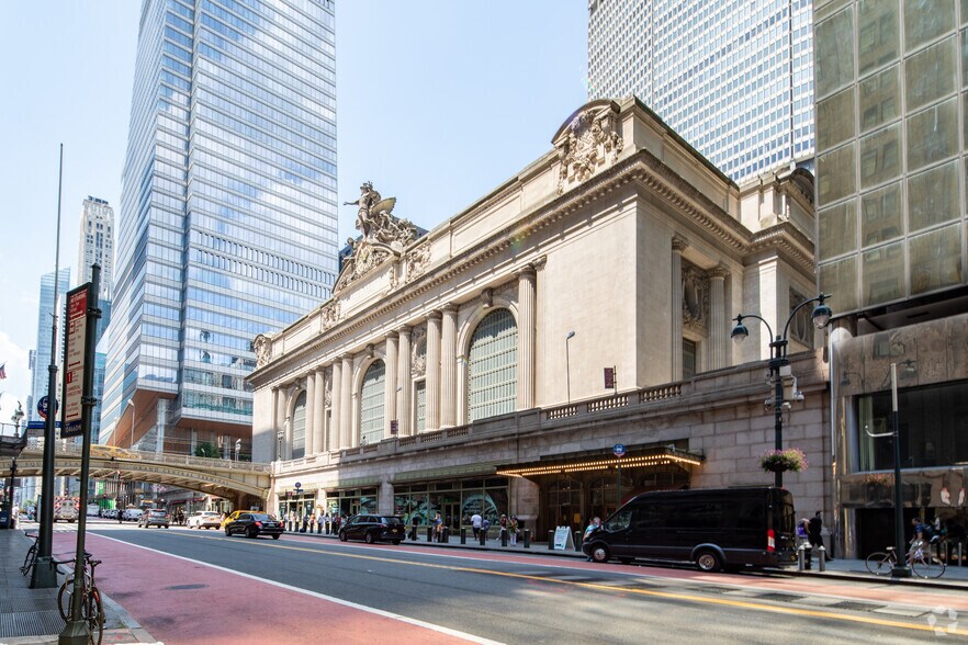 More Photos Of 75-107 E 42nd St, New York Unknown For Lease