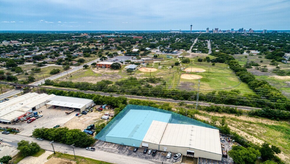 More Photos Of 403 Kraft St, San Antonio Manufacturing For Lease