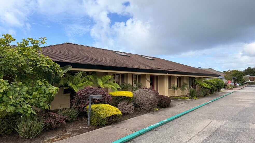 More Photos Of 3311 Mission Dr, Santa Cruz Medical For Sale