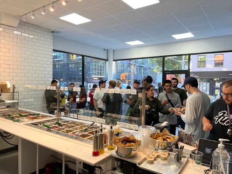 More Photos Of 349 Bedford Ave, Brooklyn Storefront For Lease