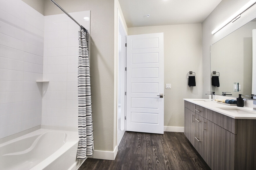 More Photos Of 4055 Inca St, Denver Apartments For Lease