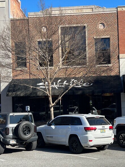 More Photos Of 1104 Broadway, Columbus Storefront For Lease