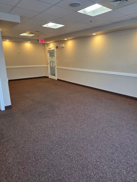 More Photos Of 380 Merrimack St, Methuen Medical For Sale