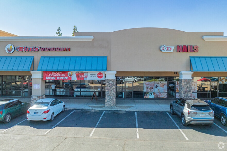 More Photos Of 9620 N Metro Pky W, Phoenix General Retail For Sale