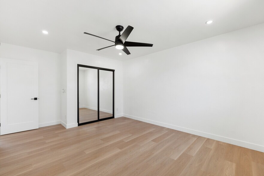 More Photos Of 569 Park Way, Chula Vista Apartments For Sale