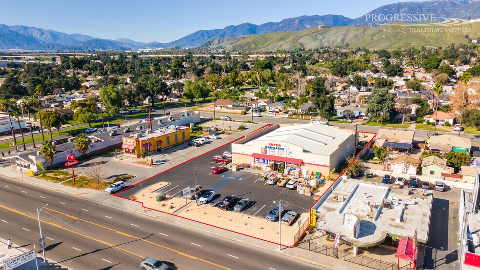 More Photos Of 1054 W Highland Ave, San Bernardino Freestanding For Sale