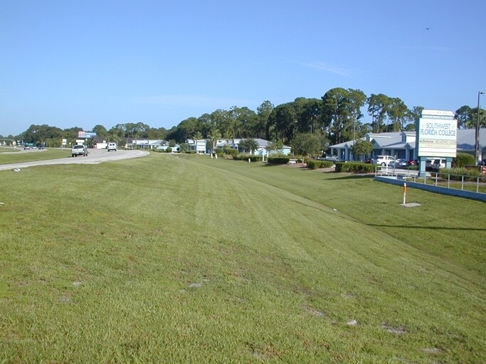 More Photos Of 946 Tamiami Trl, Port Charlotte Medical For Lease