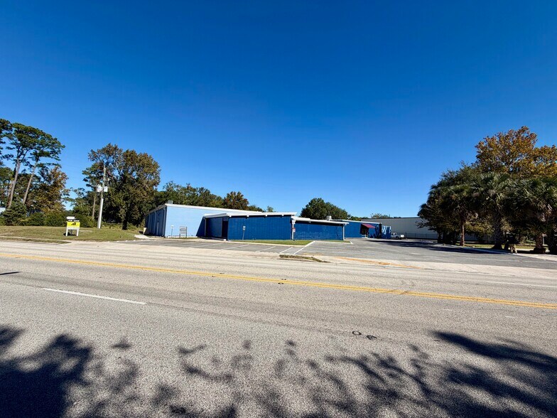 More Photos Of 5299 Saint Augustine Rd, Jacksonville Manufacturing For Lease