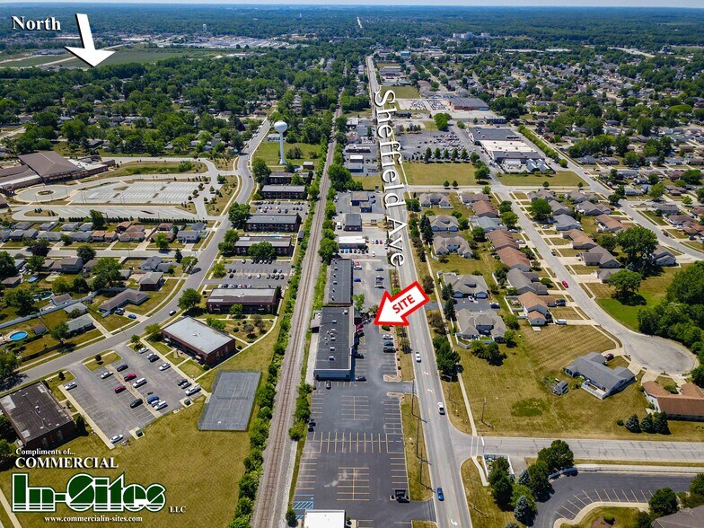 More Photos Of 1027 Sheffield Ave, Dyer Restaurant For Lease