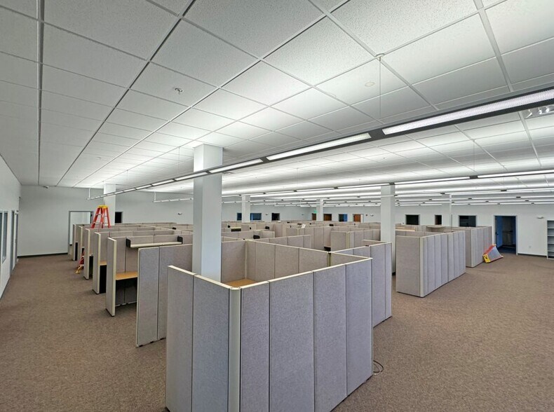 More Photos Of 235 Portland Rd, Gray Office For Sale