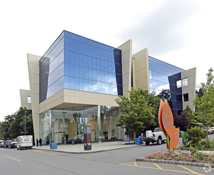 Primary Photo Of 1110 South Ave, Staten Island Office Residential For Lease