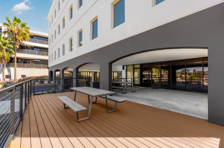 More Photos Of 3511 Camino del Rio S, San Diego Office For Lease