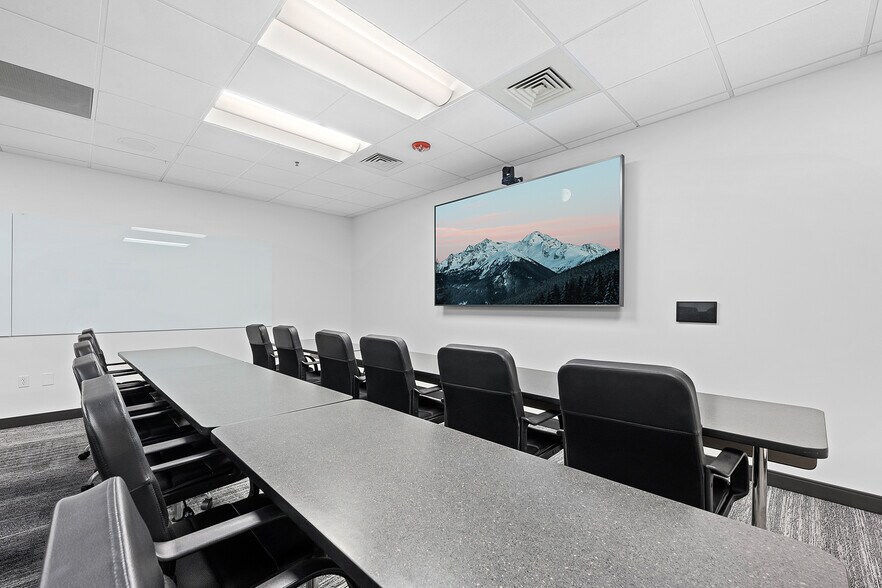 More Photos Of 6430 S Fiddlers Green Cir, Greenwood Village Office For Lease