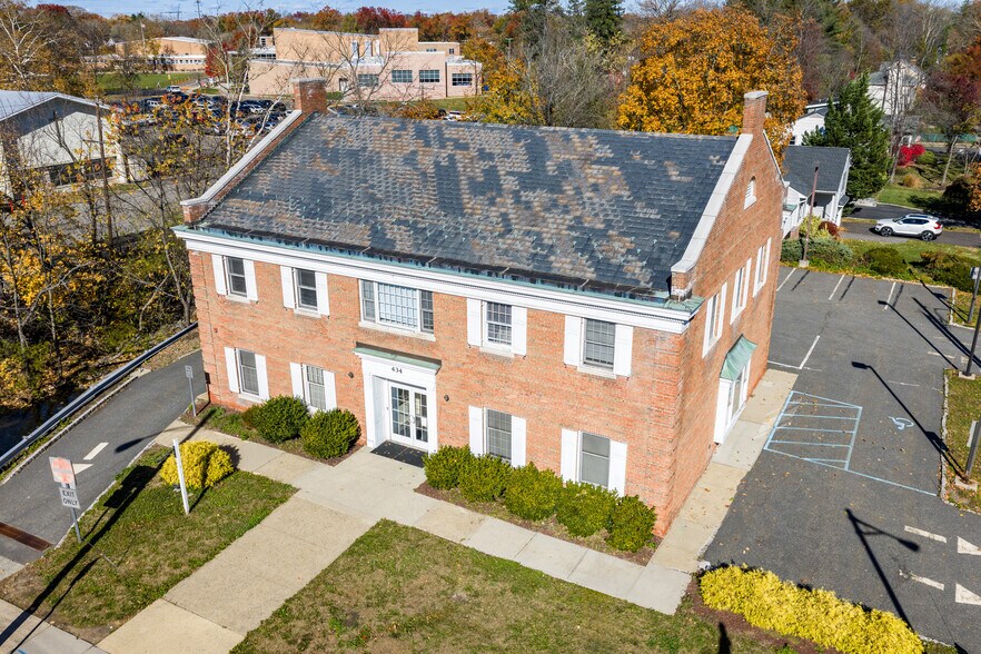 More Photos Of 434 Main St, Chatham Bank For Sale