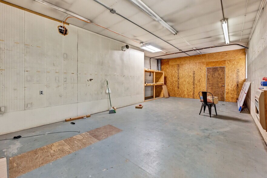 More Photos Of 203 Hershinger Rd, Coraopolis Office For Sale