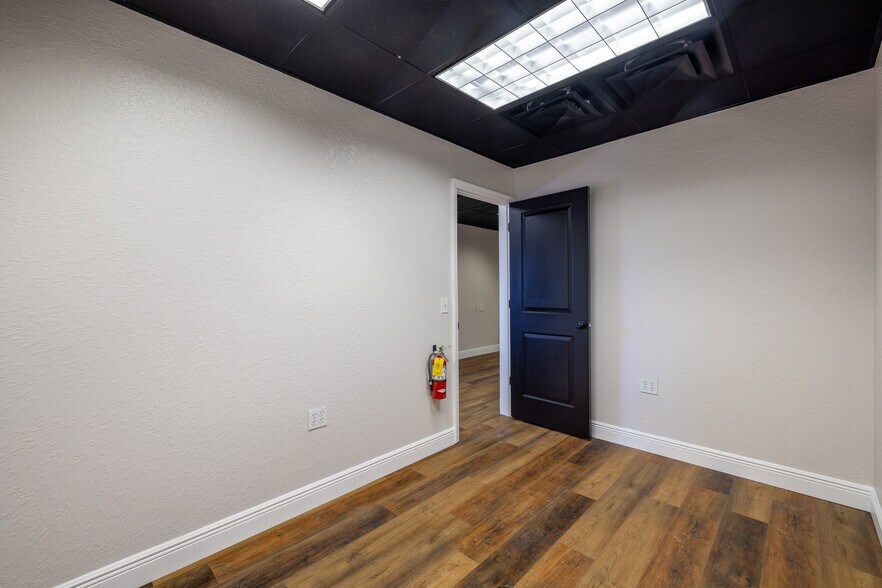 More Photos Of 255 Fortenberry Rd, Merritt Island Medical For Sale