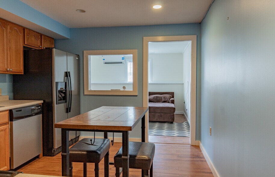 More Photos Of 1530 Congress St, Portland Multifamily For Sale