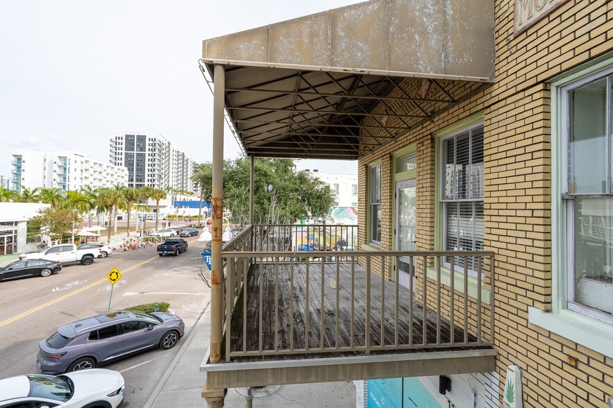 More Photos Of 1126 Central Ave, Saint Petersburg Loft Creative Space For Lease