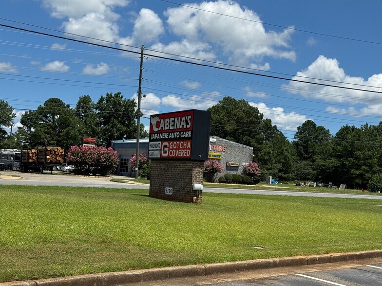 More Photos Of 3790 Hwy 92, Acworth Warehouse For Lease
