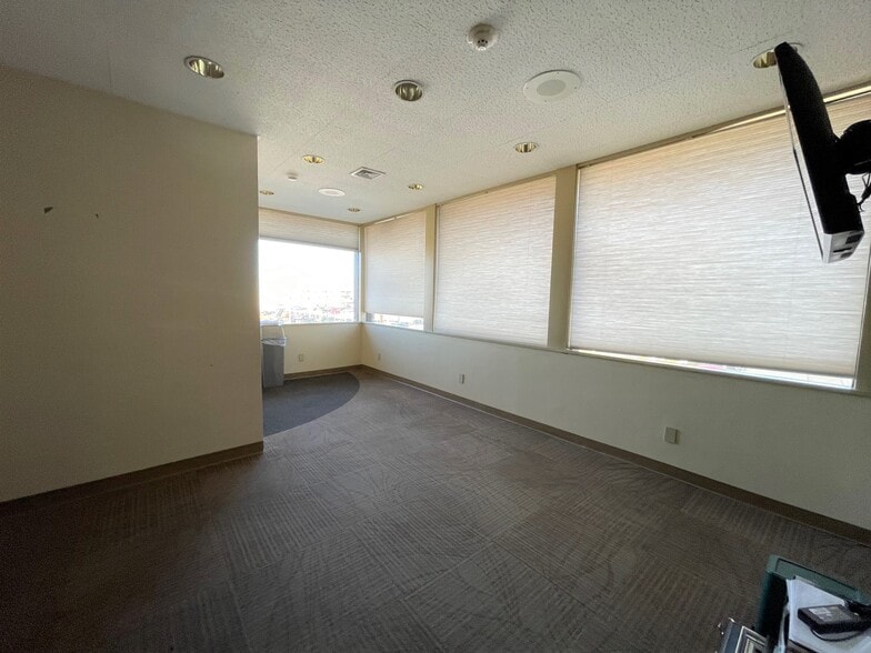 More Photos Of 1726-1730 W Chew St, Allentown Medical For Sale