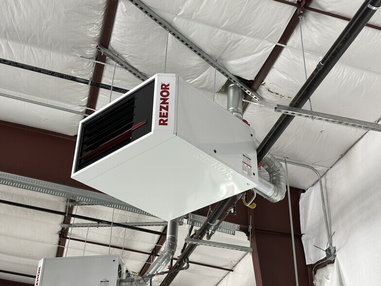 More Photos Of 3015 W Directors Row, Salt Lake City Flex For Sale