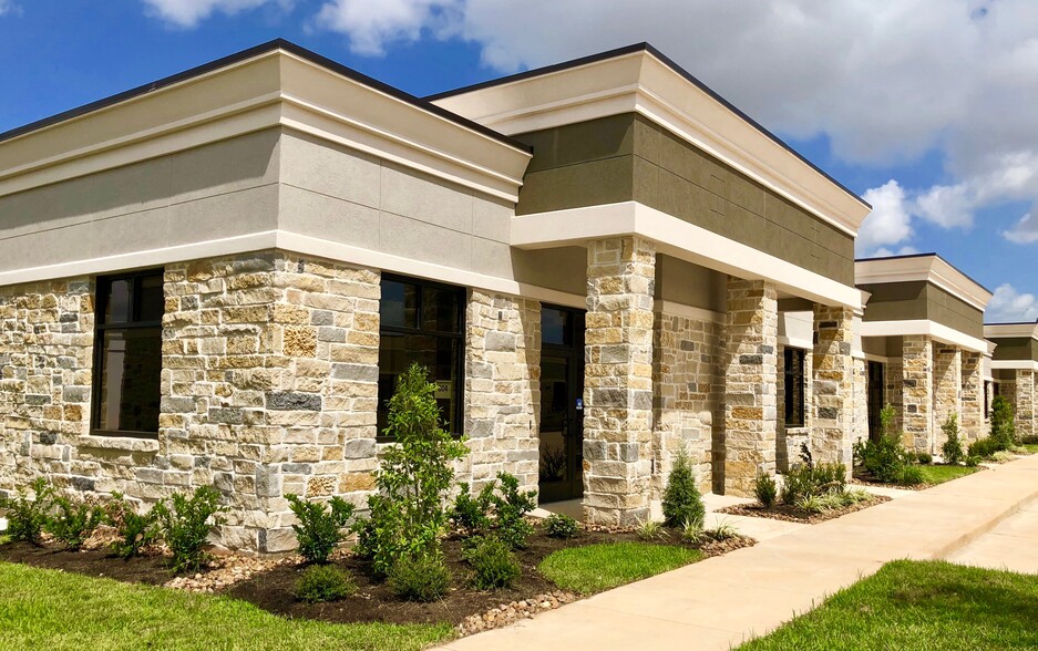 Primary Photo Of 28111 S Firethorne Rd, Katy Office For Lease