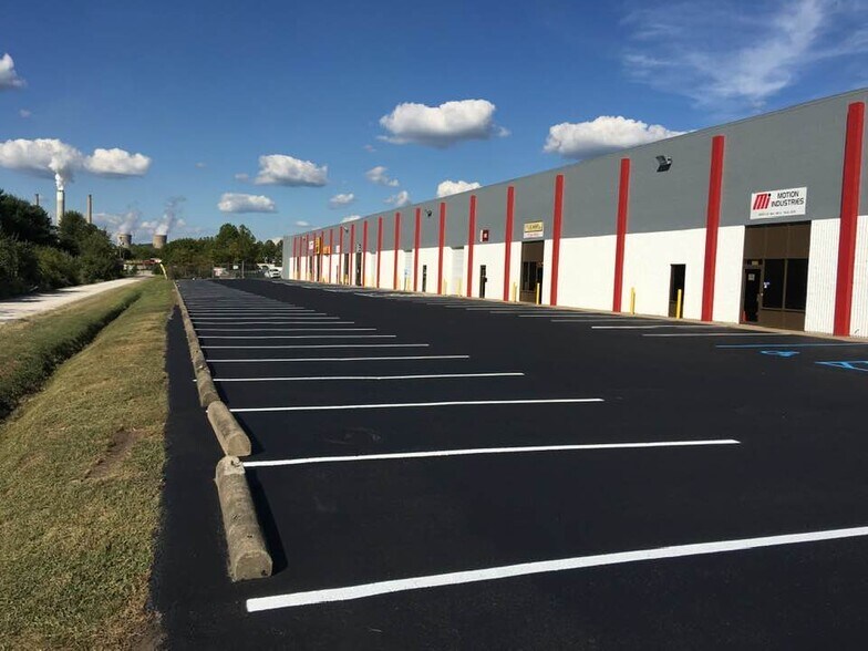 More Photos Of 4200 1st Ave, Nitro Distribution For Lease