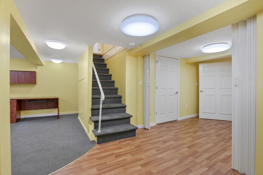 More Photos Of 411 Albany Ave, Kingston Storefront Retail Office For Sale