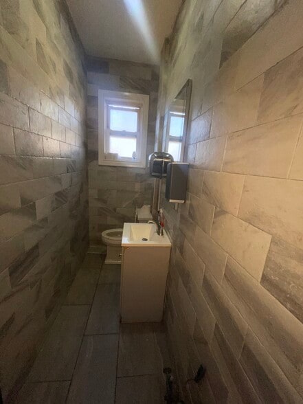 More Photos Of 269 W Merrick Rd, Valley Stream Sports And Entertainment For Lease