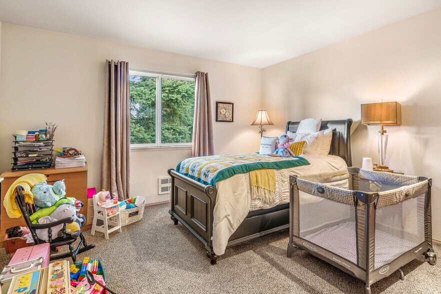 More Photos Of 5911 200th St SW, Lynnwood Apartments For Sale