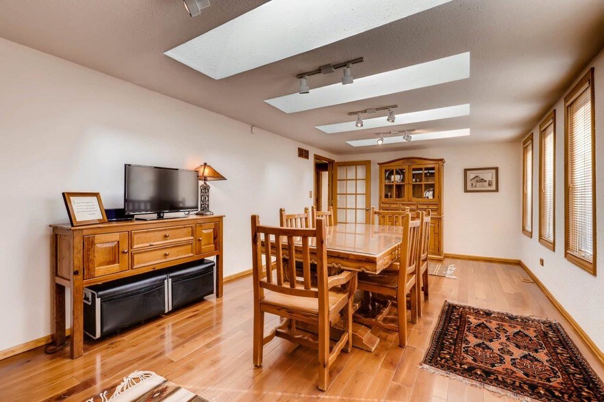 More Photos Of 2145 Kipling St, Lakewood Office Residential For Sale