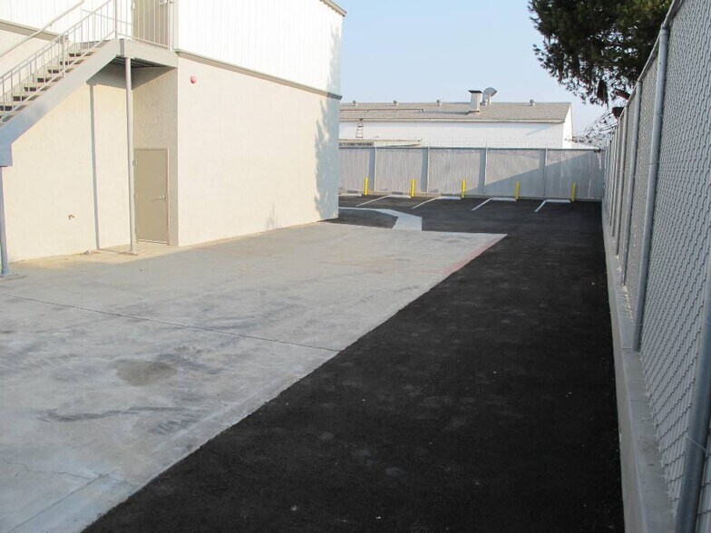 More Photos Of 1235 Pierre Way, El Cajon Light Manufacturing For Lease