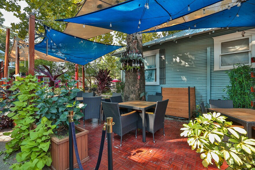 More Photos Of , Spring General Retail For Sale