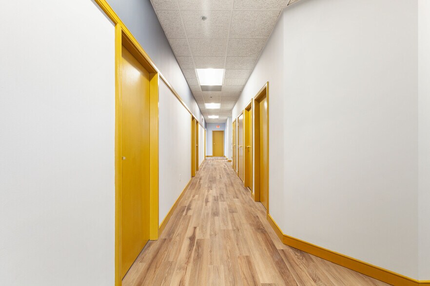 More Photos Of 1025 Berkshire Blvd, Wyomissing Medical For Lease